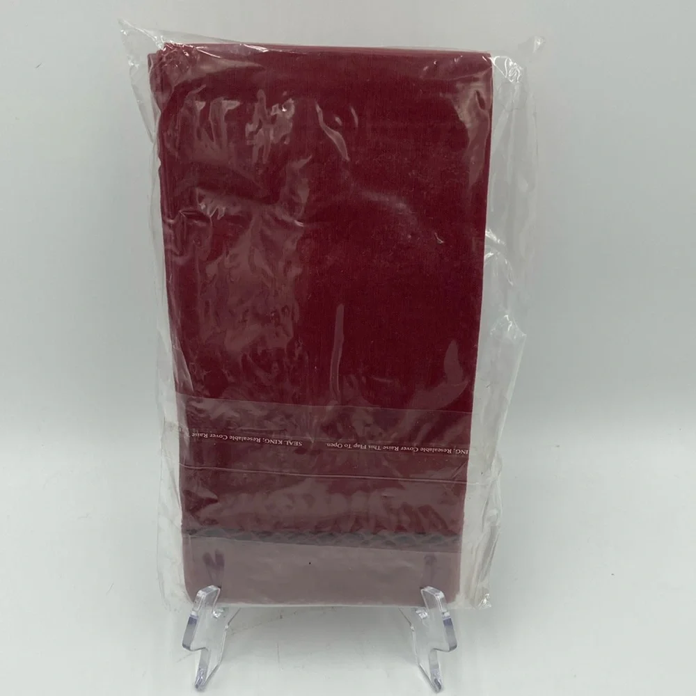 Williams Sonoma Cutwork Linen Napkins